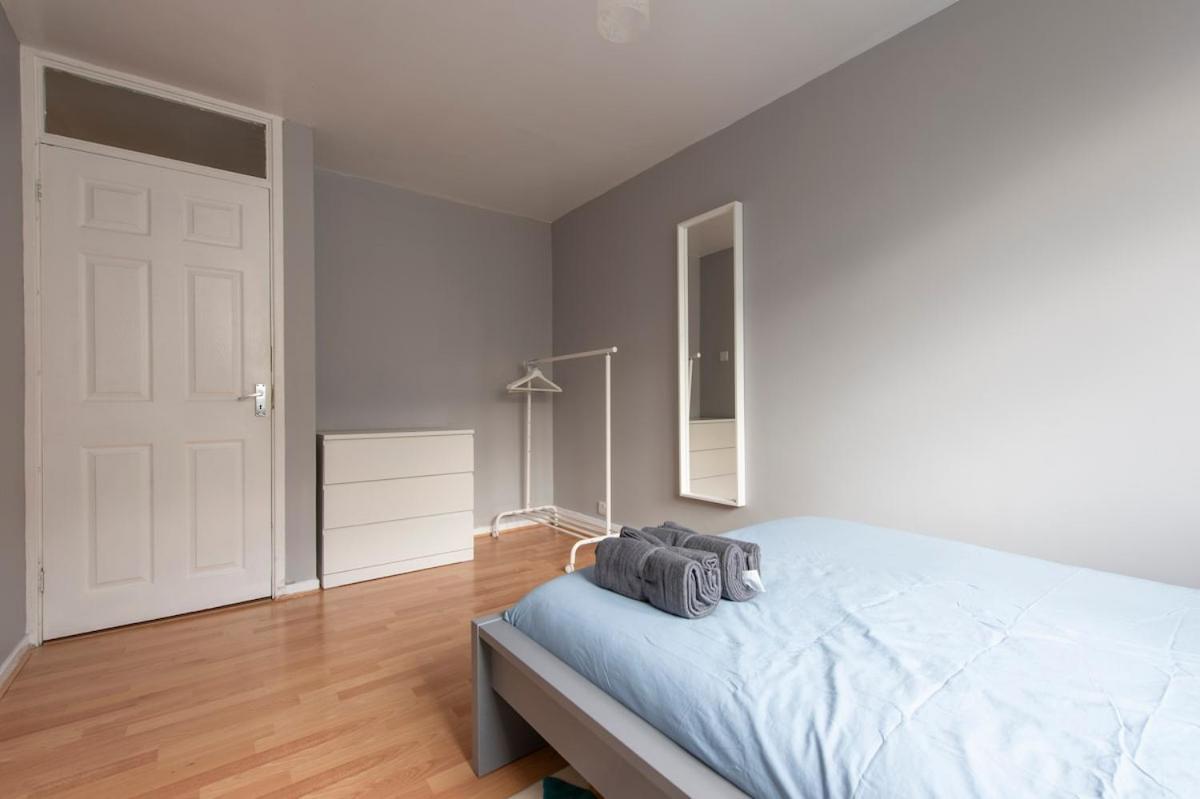 Lovely 2-Bed 20 Mins To Central Londres Exterior foto